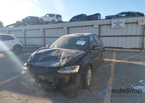 2014 Volkswagen Jetta 1.8T Se z USA, uszkodzony, nr VIN 3VWD07AJ1EM289103